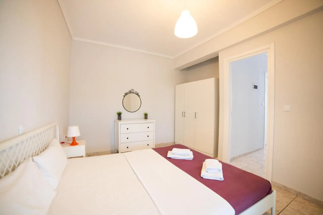 Next To The Center!!! Apartment Kallithea